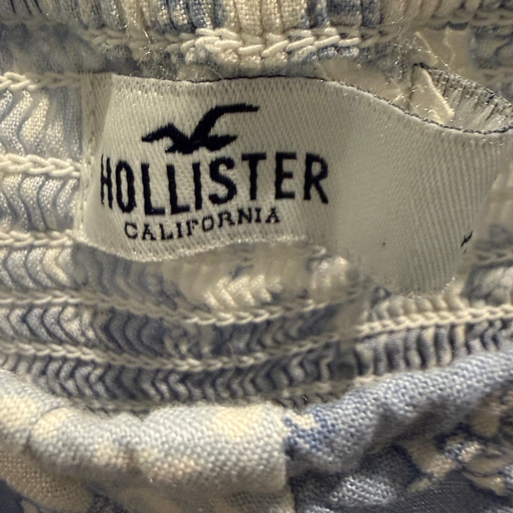 Blue And White Patchwork Crop Top - image 2